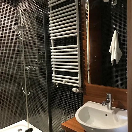 304 Port Apartment *
